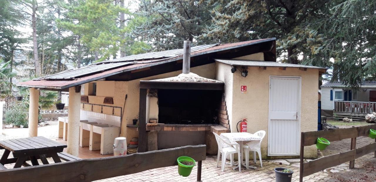 camping la source Sournia Esterno foto